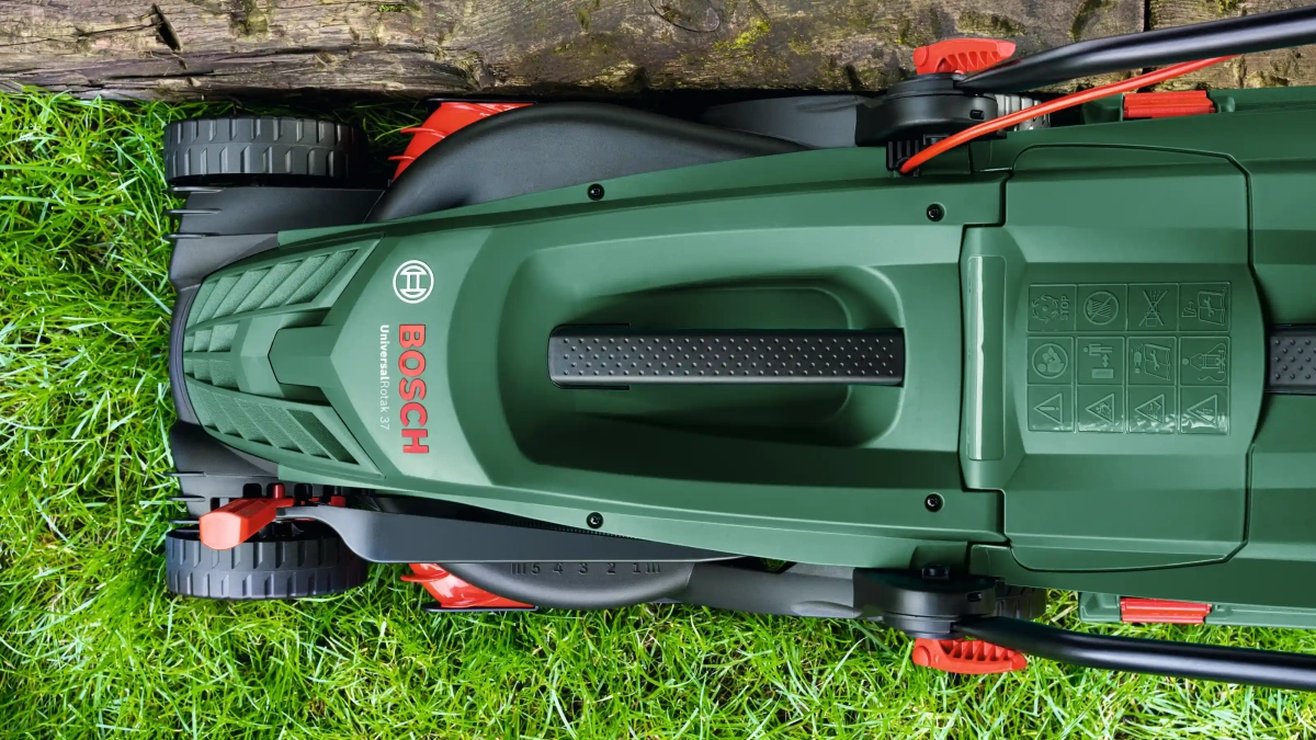 Lawnmower UniversalRotak 37-555 image 5